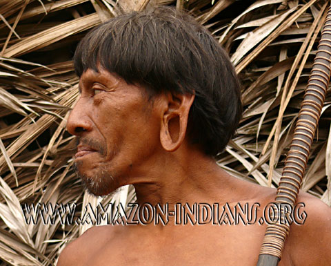 Huaorani tribemen
